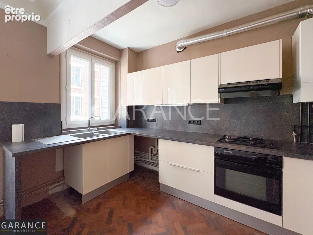 Appartement 83 m² à Paris-10e  - photo 3