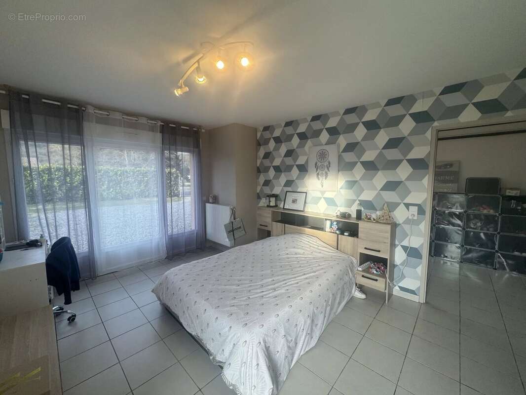 Maison à SAINT-MARTORY