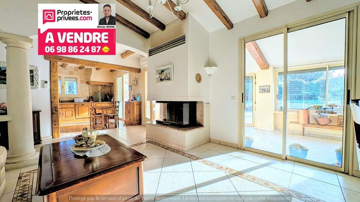 Maison à MONTAUROUX