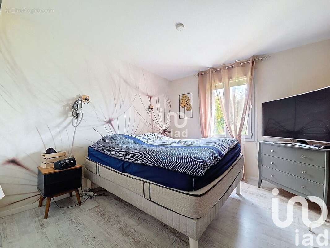 Maison 92 m² à Saint-Remy-Boscrocourt  - photo 8