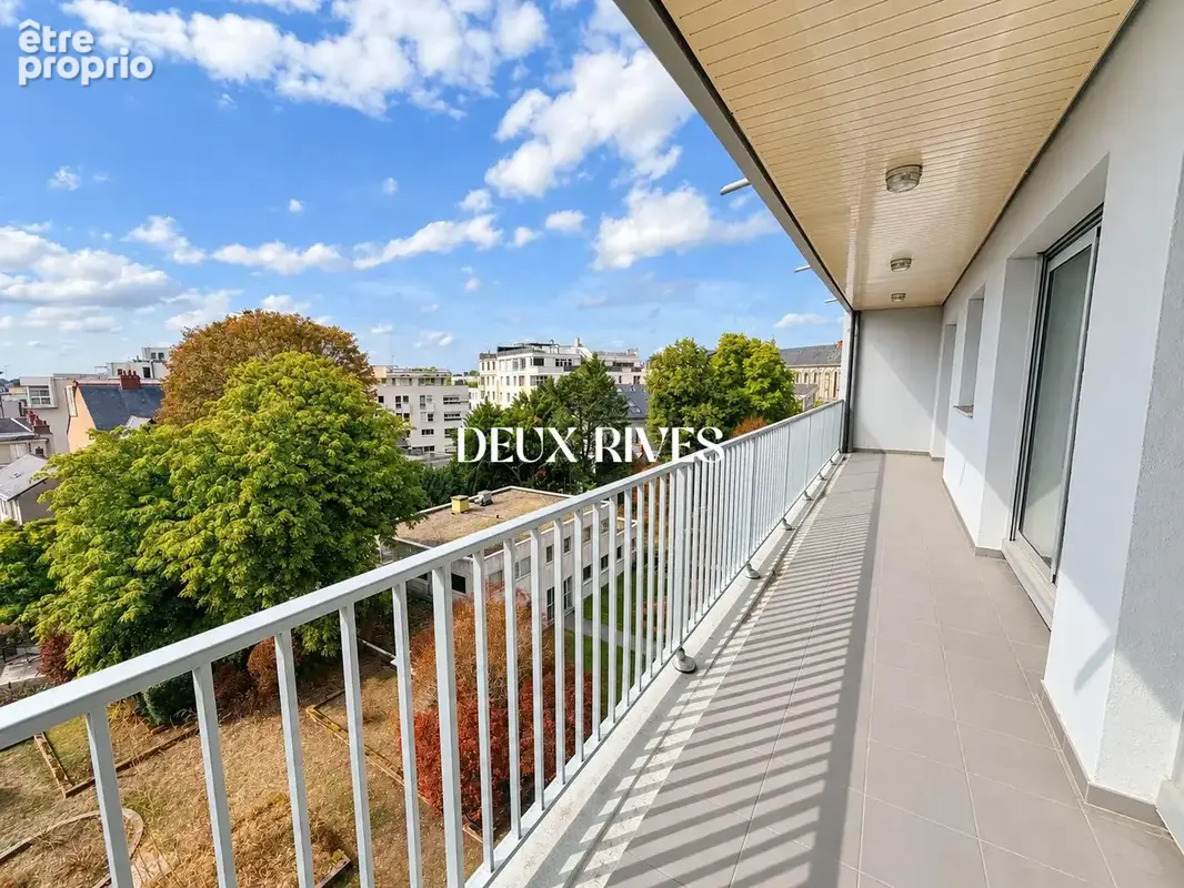Appartement 4 pièces 109 m² à vendre à Nantes (44000) - photo 3