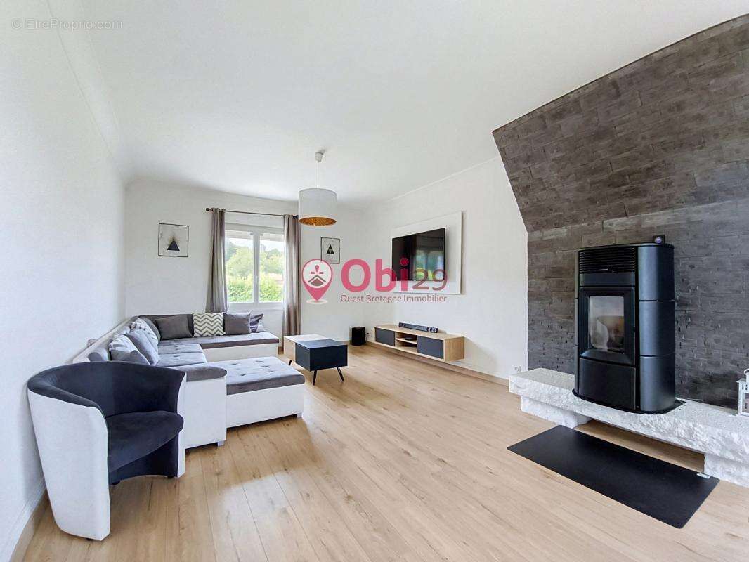 Une belle familiale rénovée avec goût, prête à vous accueillir ! - photo 6