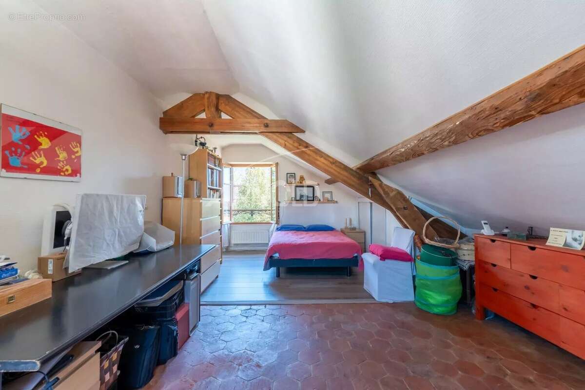 Maison à GENNEVILLIERS