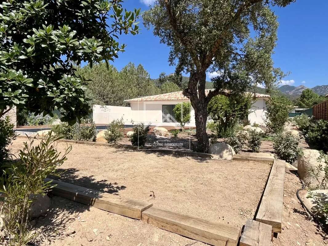 Maison à PORTO-VECCHIO