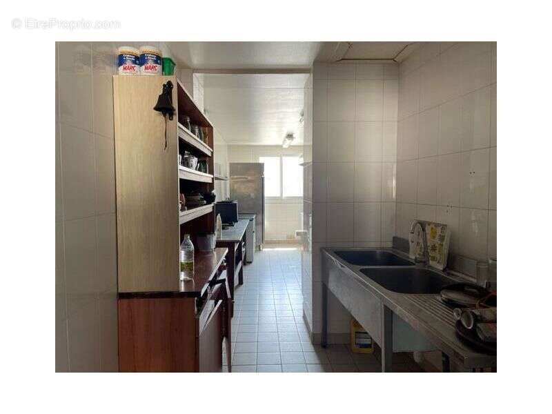 Appartement 450 m² à Sens  - photo 4