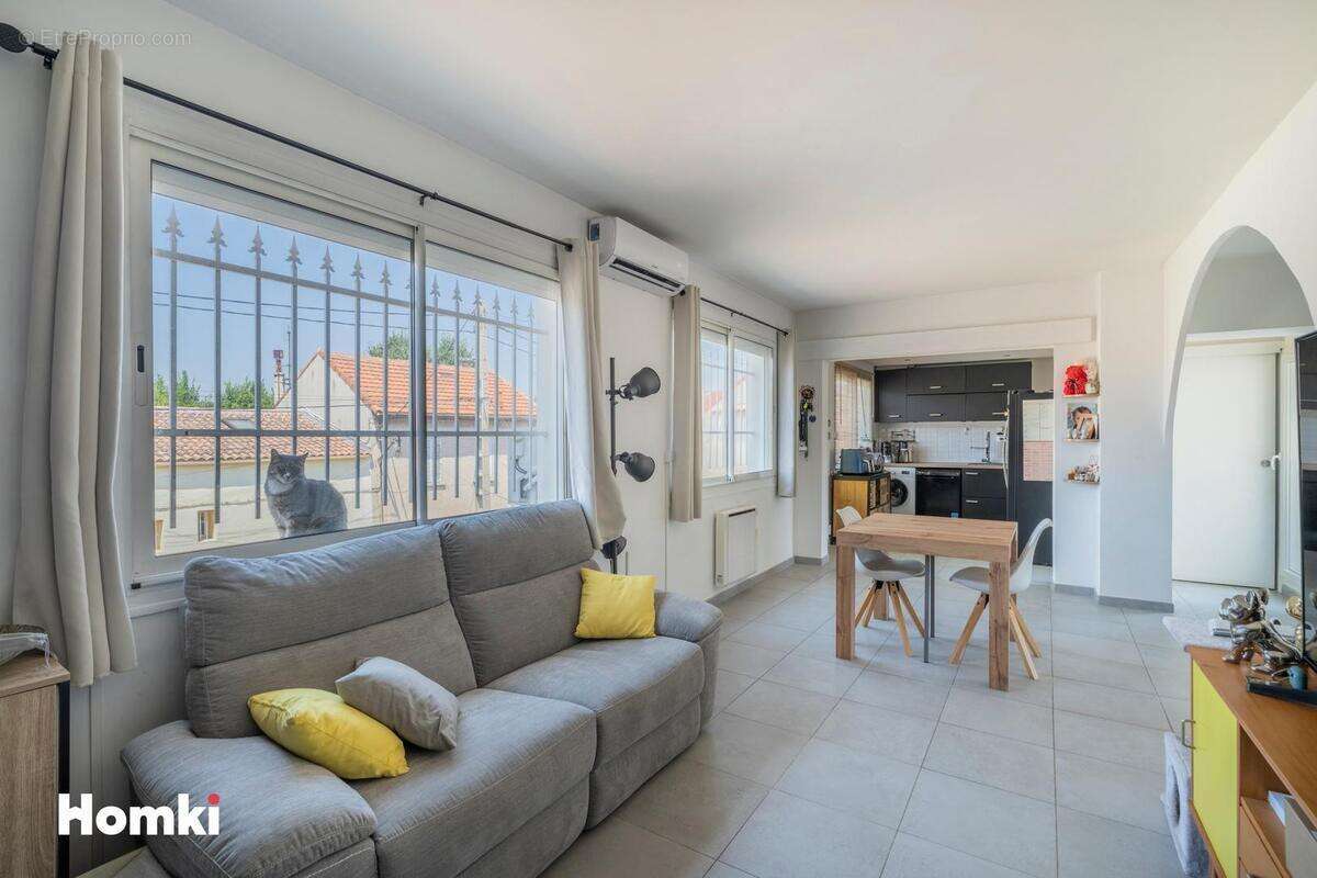 Appartement à MARSEILLE-11E