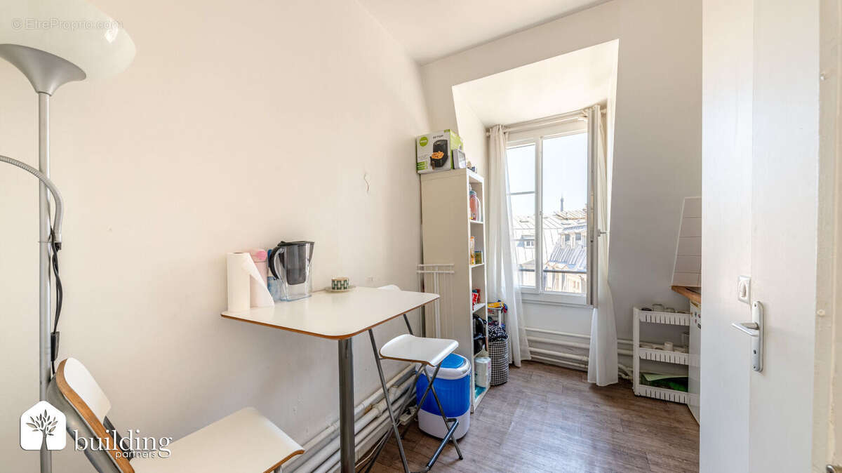 Ensemble de 5 studios - Victor Hugo / Dauphine Paris 16e - photo 8