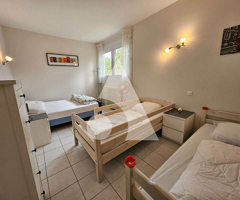 Maison à LES MATHES