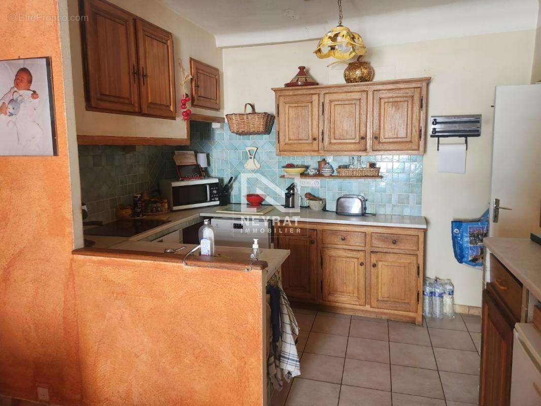 Appartement à SEILLANS