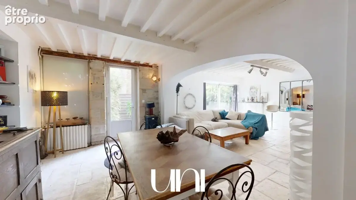 Maison T5 de 134 m2 sur terrain de 353 m2 et dépendances - photo 2