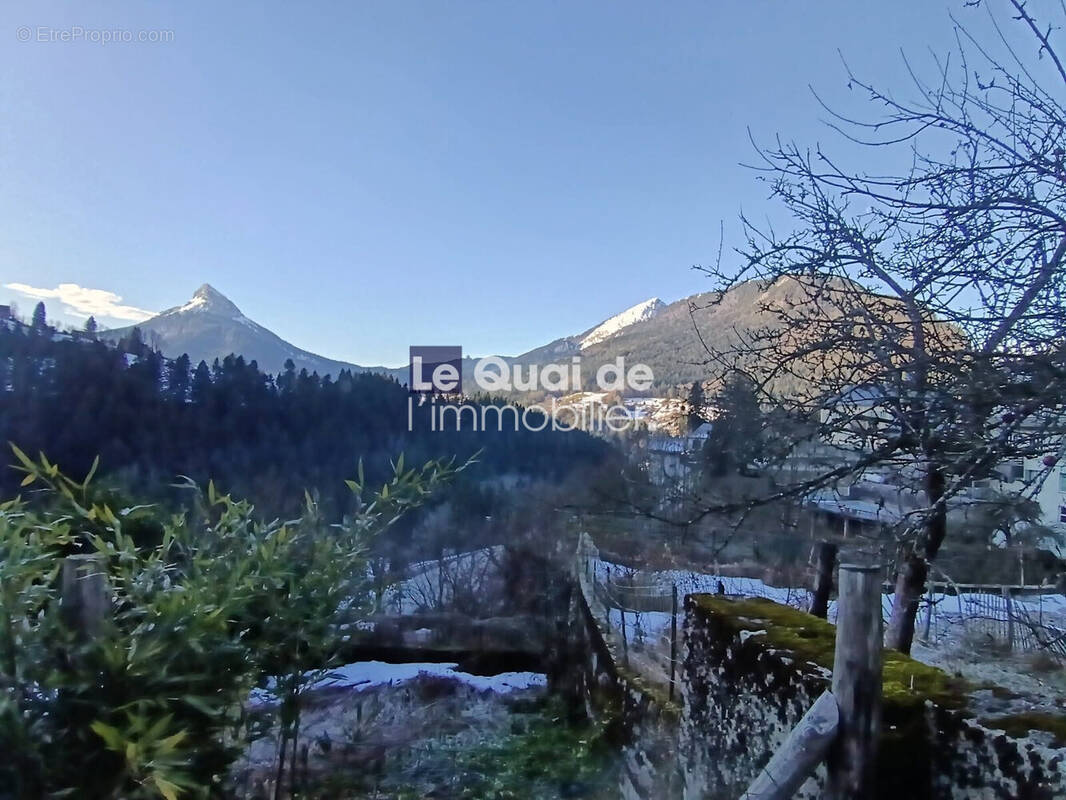 Appartement à SAINT-PIERRE-DE-CHARTREUSE