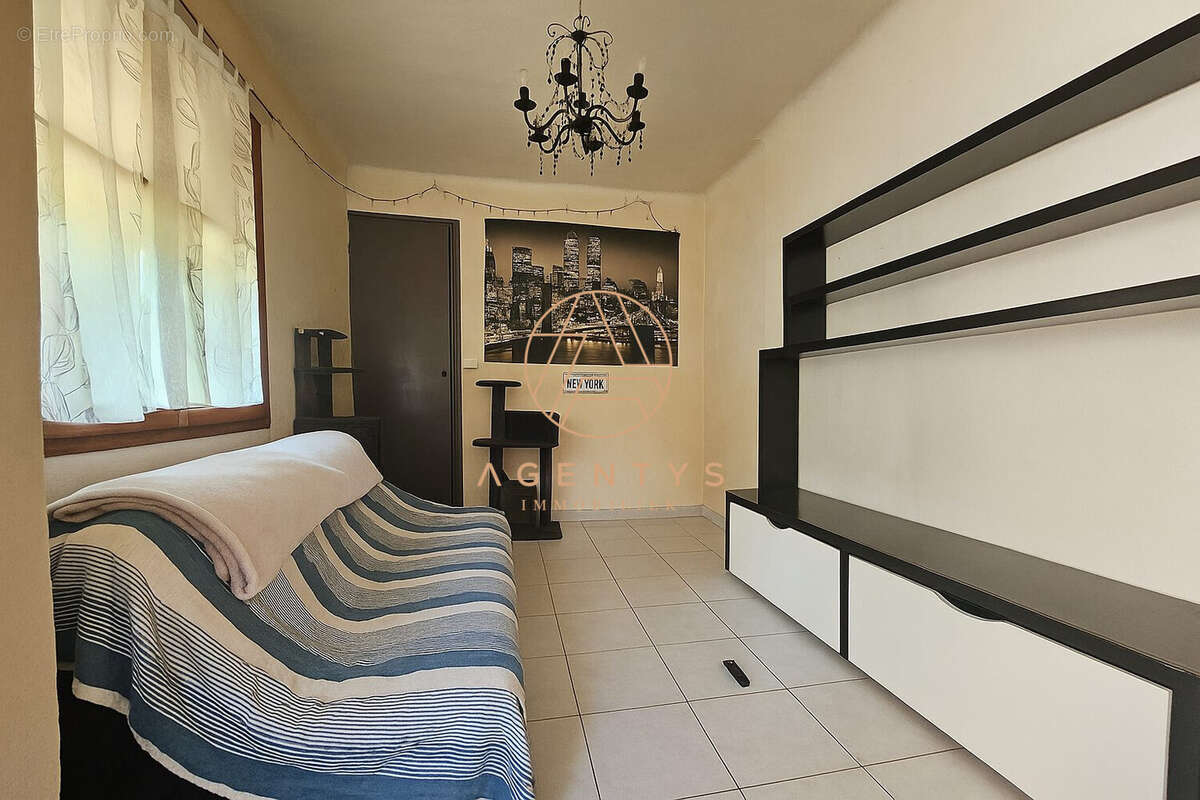 Maison à CHAMPIGNY-SUR-MARNE