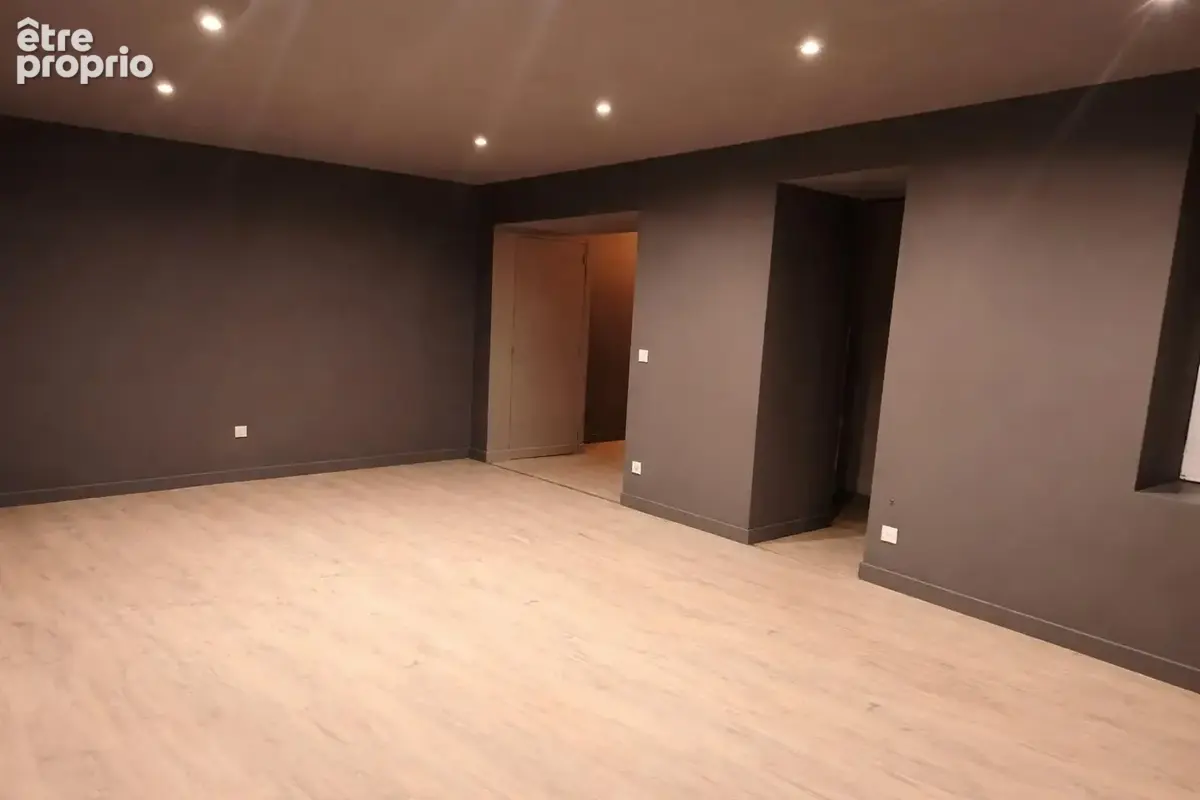 Immeuble de 300 m2 - photo 5