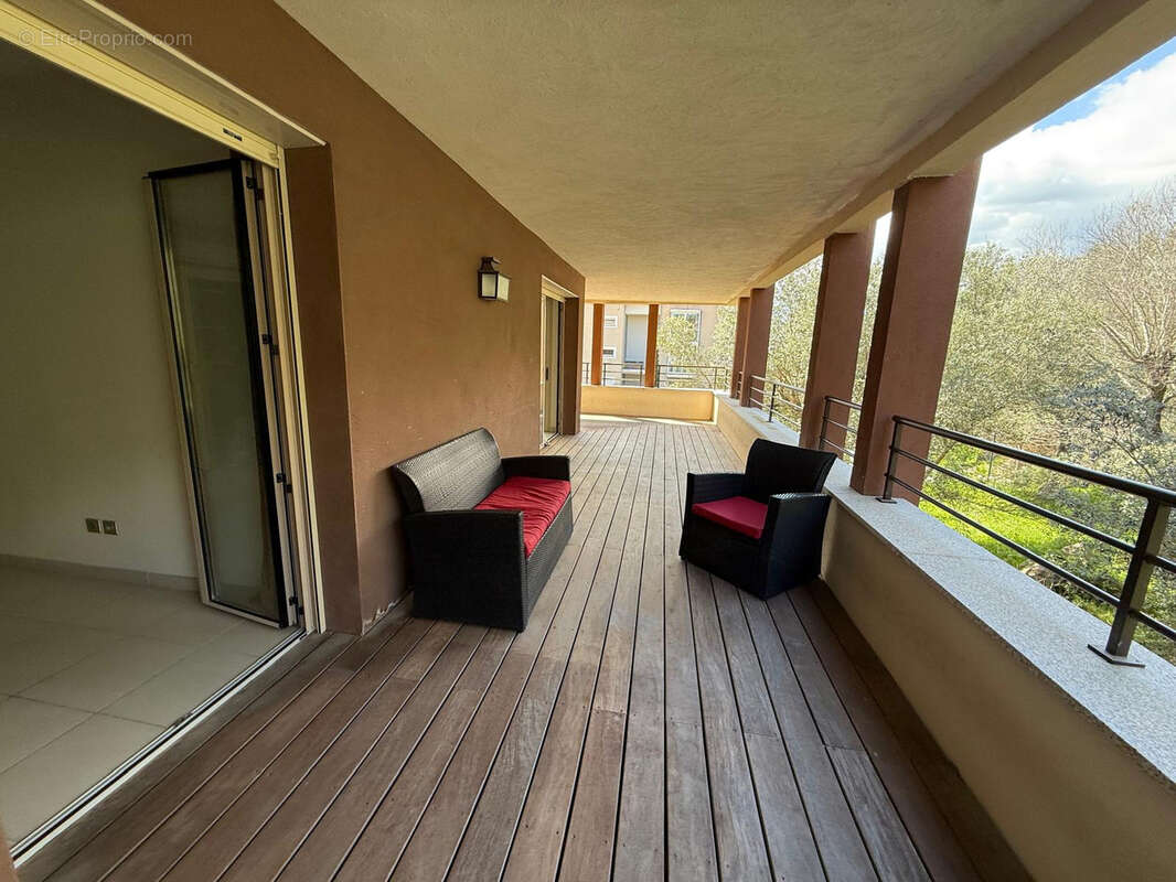 Appartement à PORTO-VECCHIO