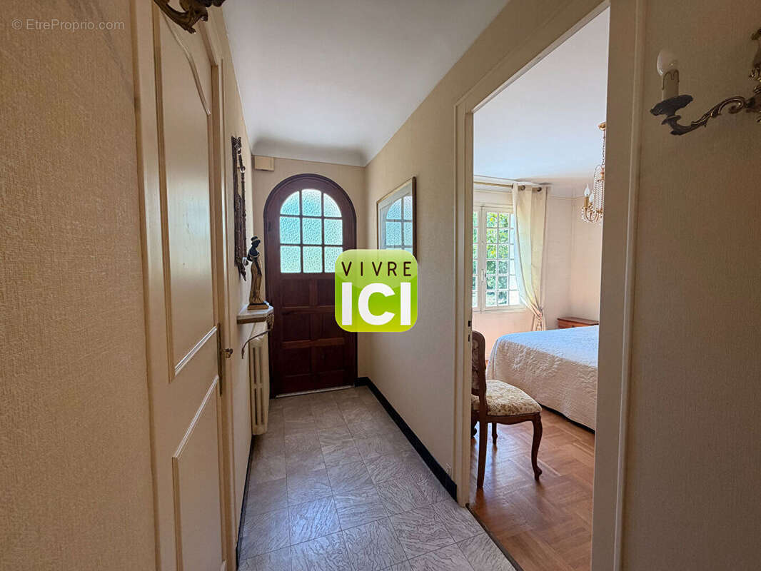 Chaumière - Sainte Reine De Bretagne - 129m² - 4 chambres + Bureau - photo 6