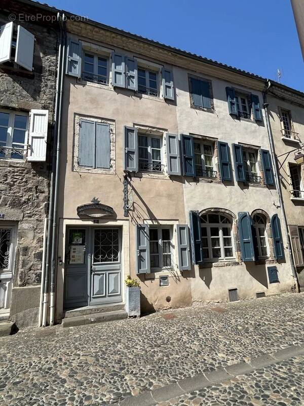 Maison à BRIOUDE