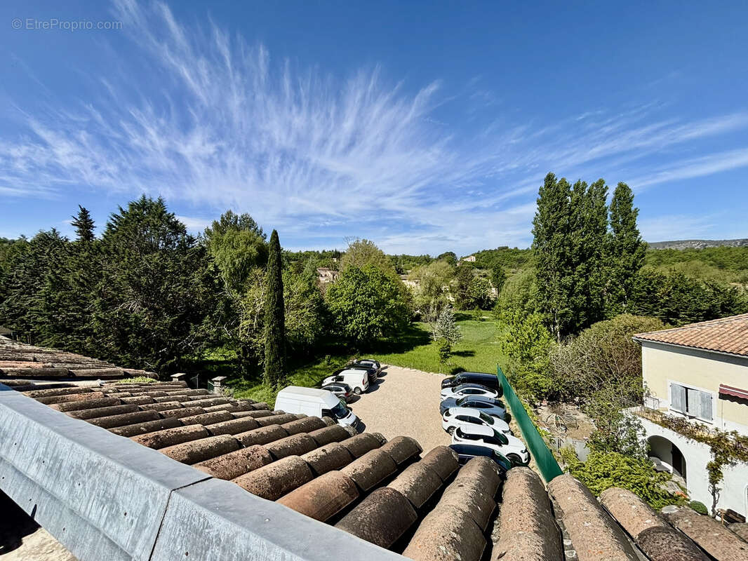 Appartement à MALAUCENE