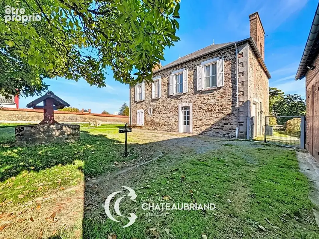 Maison à SAINT-AUBIN-D'AUBIGNE