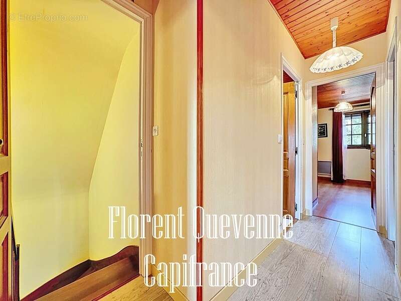 Maison à FEUGUEROLLES-BULLY