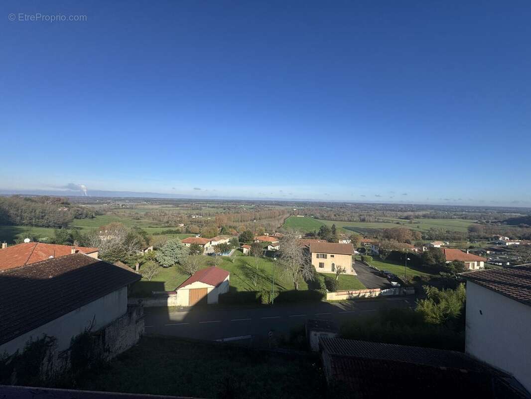 Maison 910 m² à Mugron  - photo 9