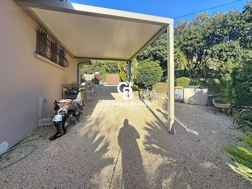 Maison à SAINT-RAPHAEL