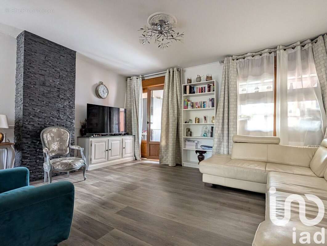 Photo 3 - Maison à MONS-EN-BAROEUL