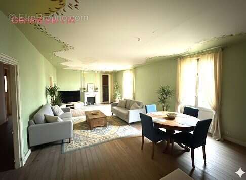 Maison à SAINT-CYPRIEN