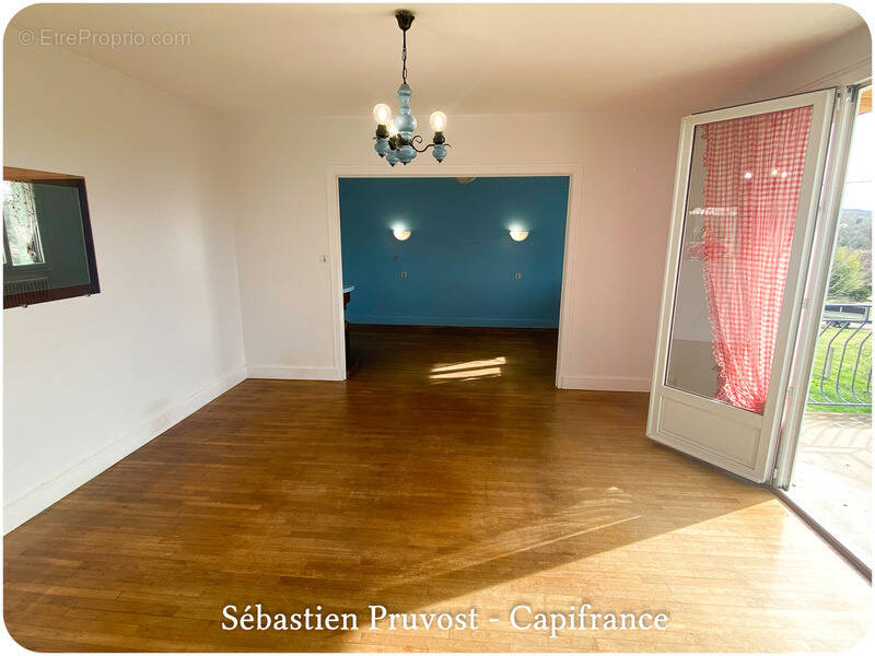 Maison à SAINT-PARDOUX-LA-RIVIERE