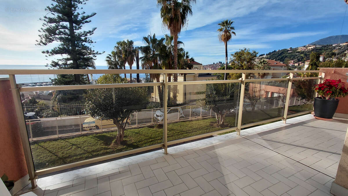 Appartement à MENTON