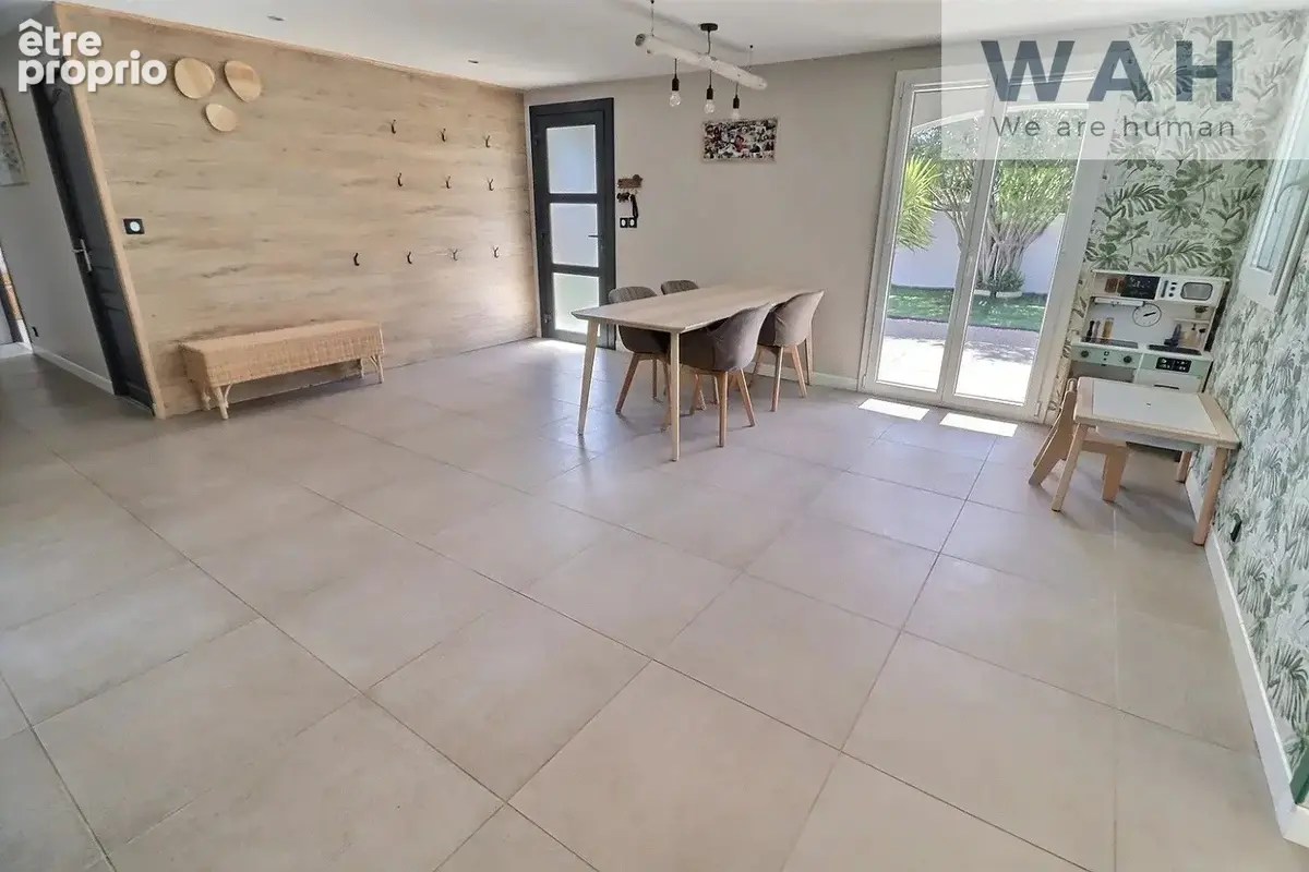 Vente villa 5 pieces + t2 + studio 34800 clermont l'herault - photo 3