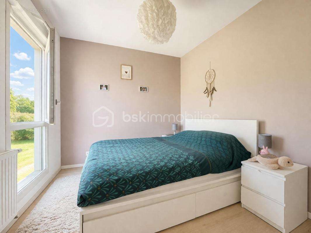 Appartement à SEREZIN-DU-RHONE