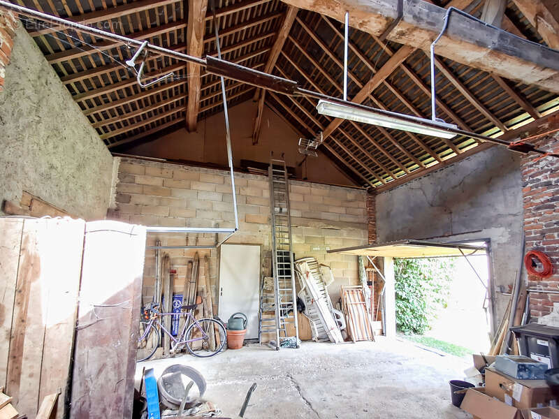 Maison à CLEVILLIERS