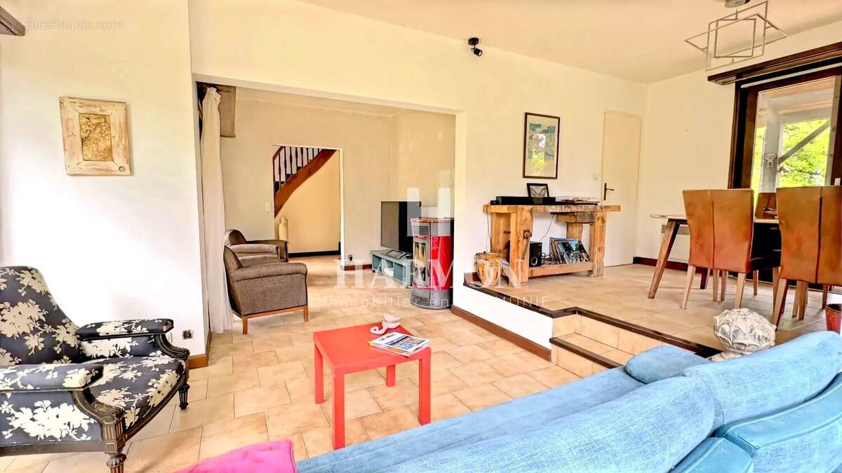 HARMON A VENDRE - Villa de 160m² sur 3400m² arborés - photo 6
