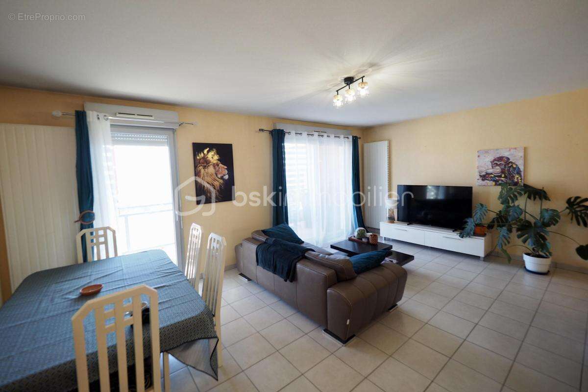Appartement à BASSENS