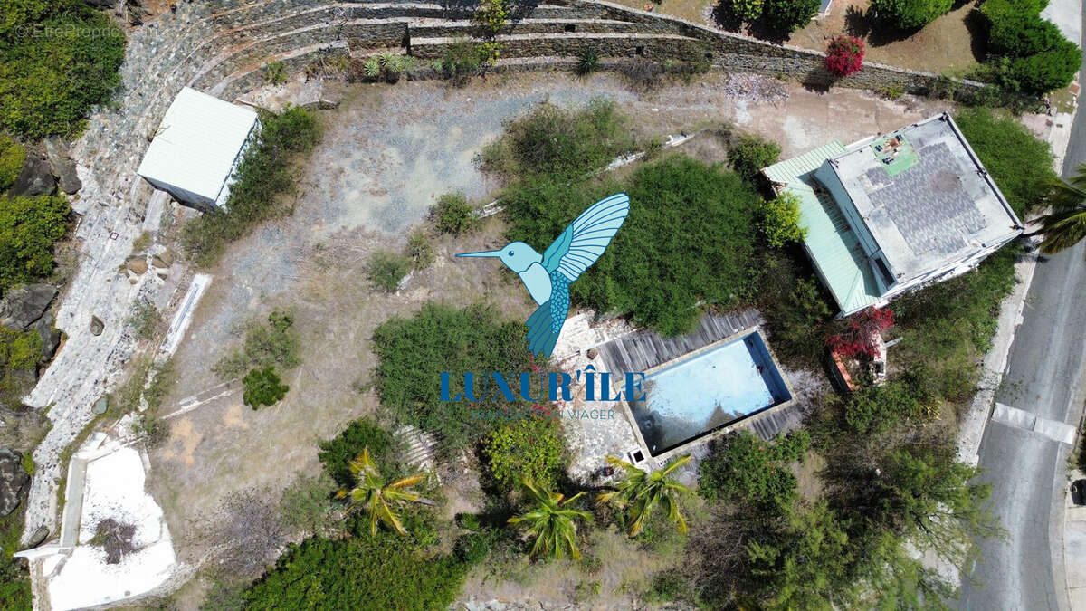 Terrain à SAINT-MARTIN