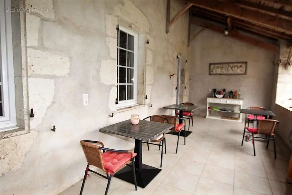 Maison à LAUZERTE