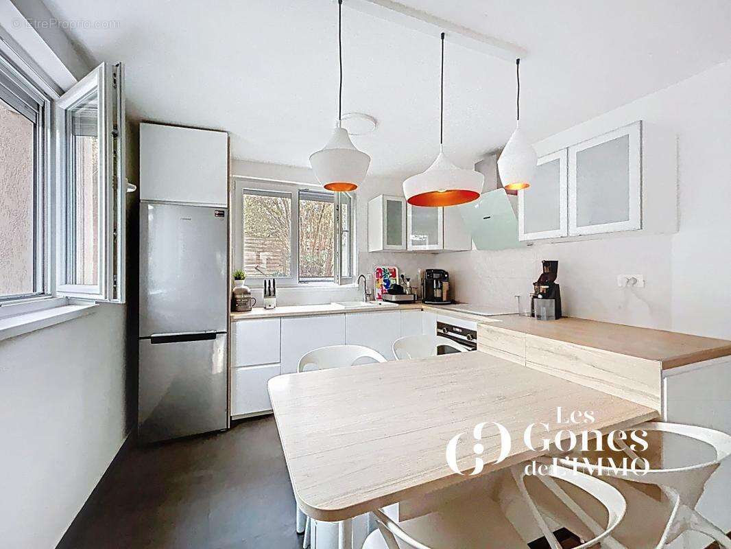 Maison à TASSIN-LA-DEMI-LUNE