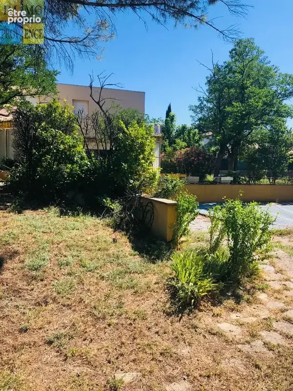 Terrain 600 m² à vendre à Pertuis (84120) - photo 3