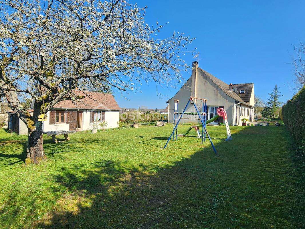 Maison à VILLEMARECHAL