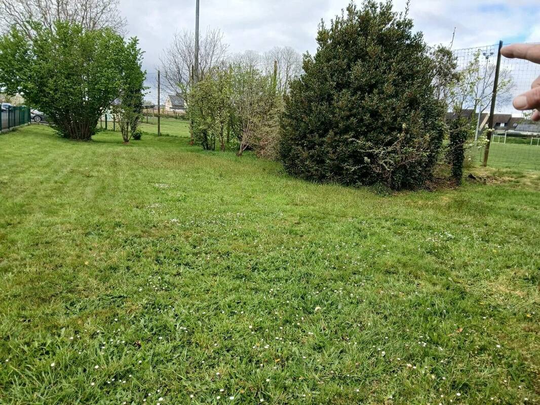 Terrain à SAINT-AGATHON