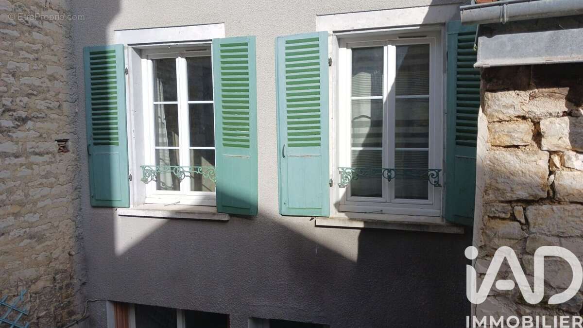 Photo 2 - Maison à TONNERRE