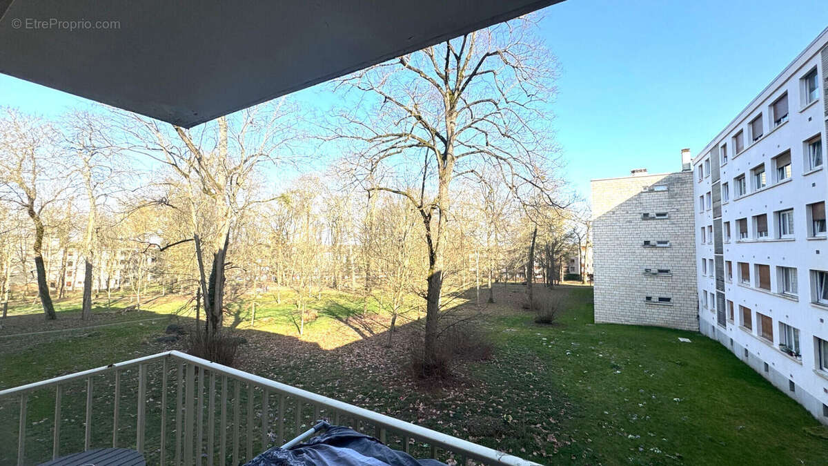 Appartement à EVRY