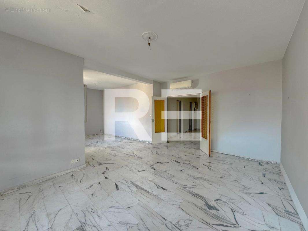 Appartement à ARLES