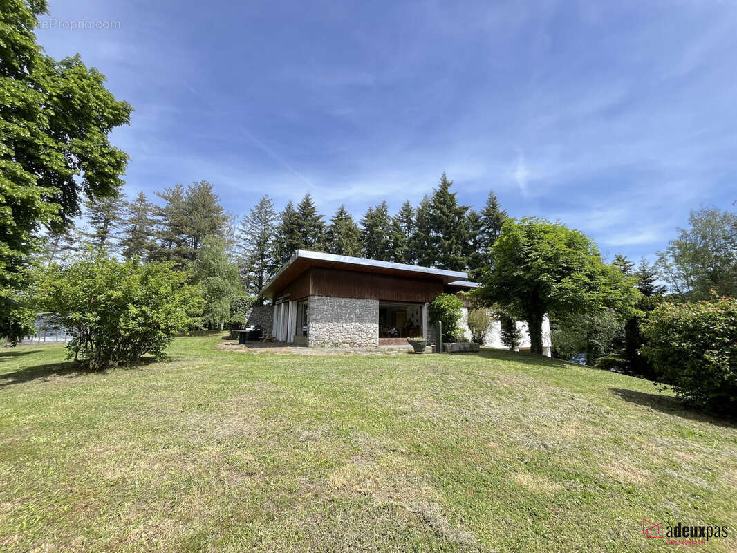 Maison à FIRMINY