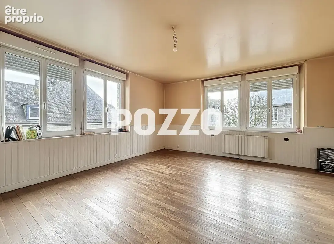 Appartement à SAINT-HILAIRE-DU-HARCOUET