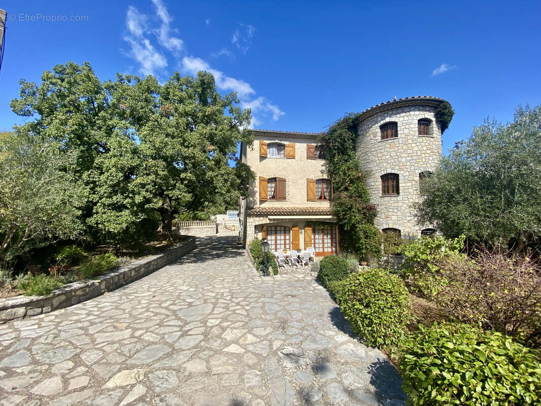 Maison à DRAGUIGNAN