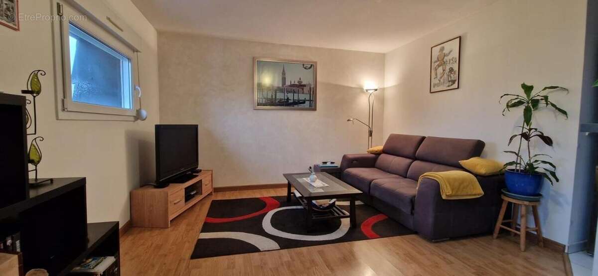 Photo 3 - Appartement à REIMS