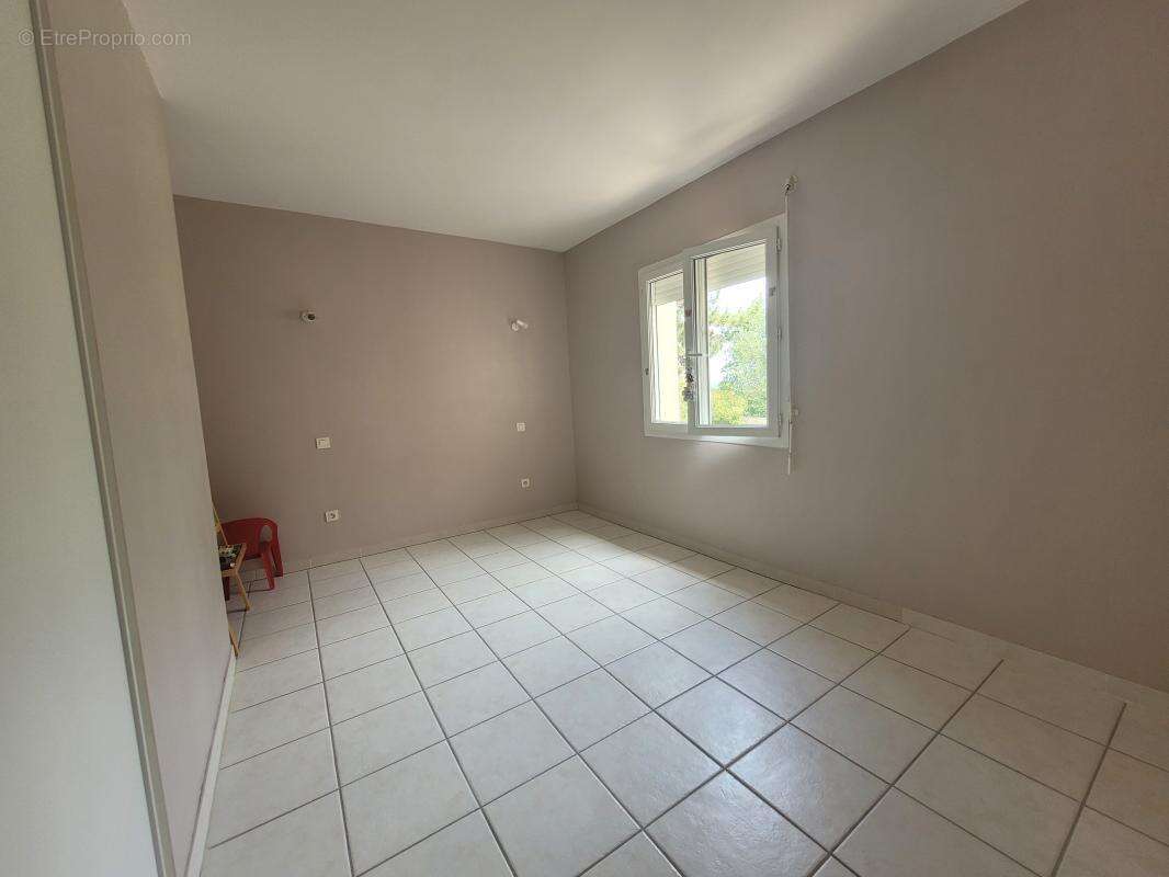 Maison à SAINT-MARTIN-D&#039;ARDECHE