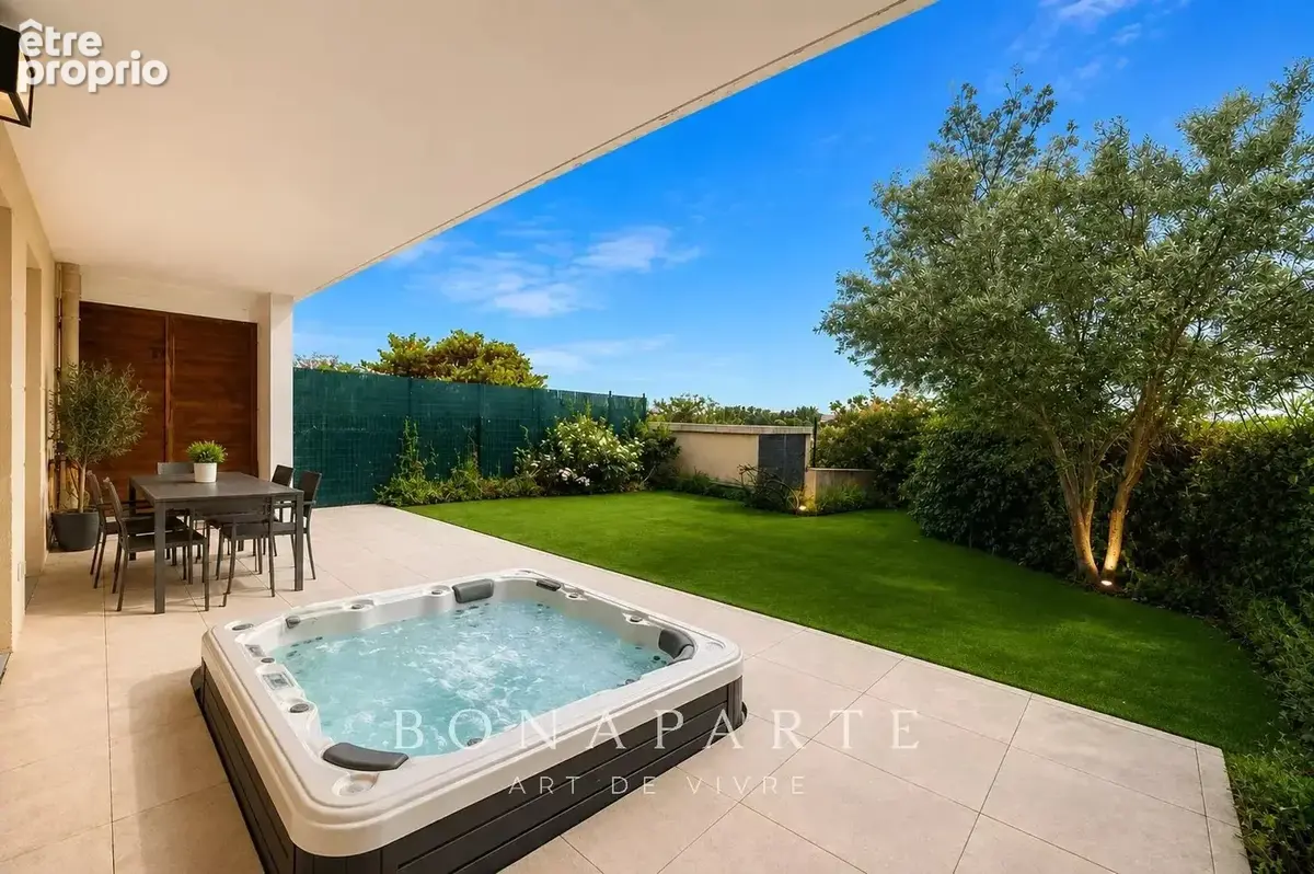 AIX-EN-PROVENCE - Appartement 3 pièces avec terrasse, jardin et double garage - photo 3