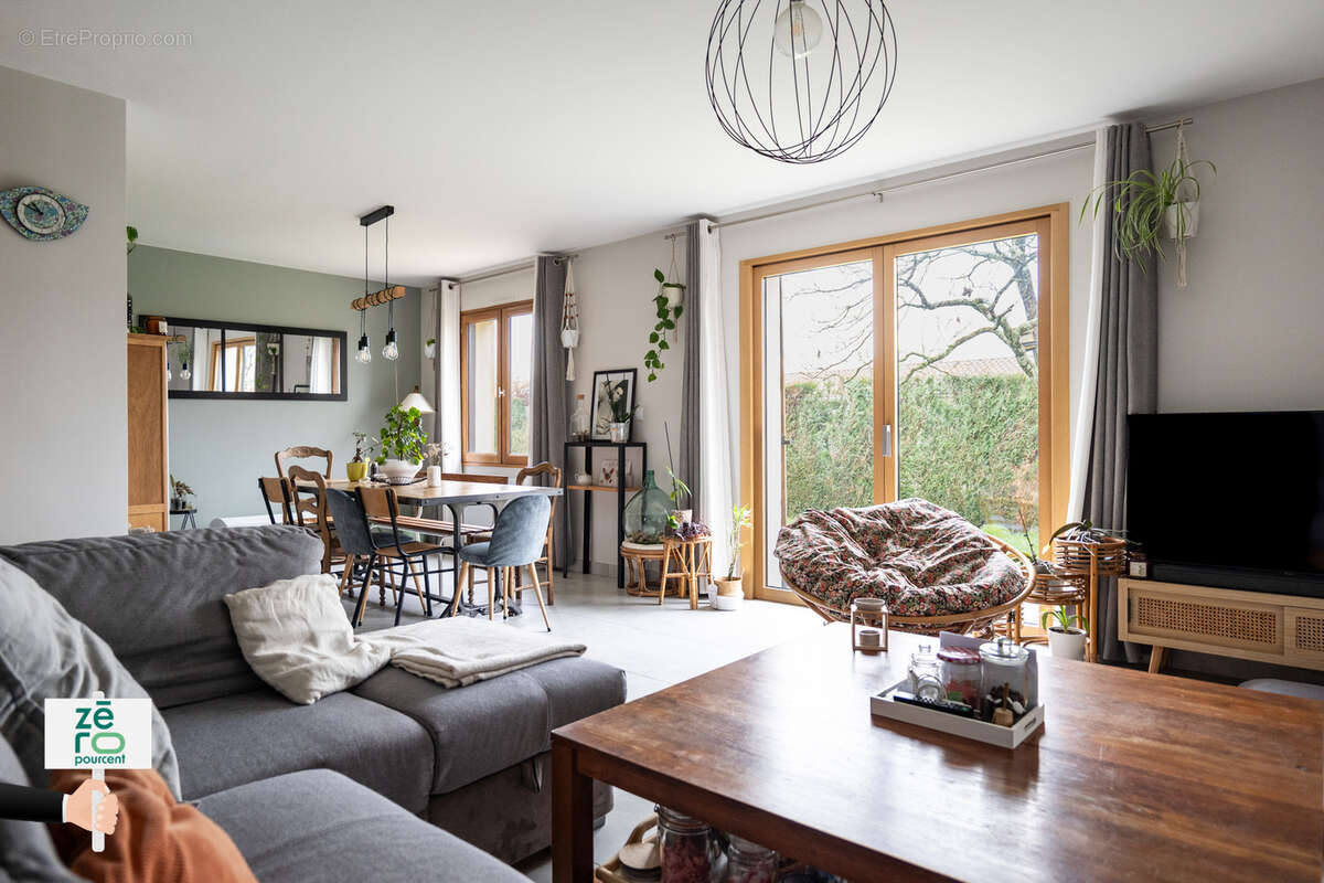 Maison à LES HERBIERS